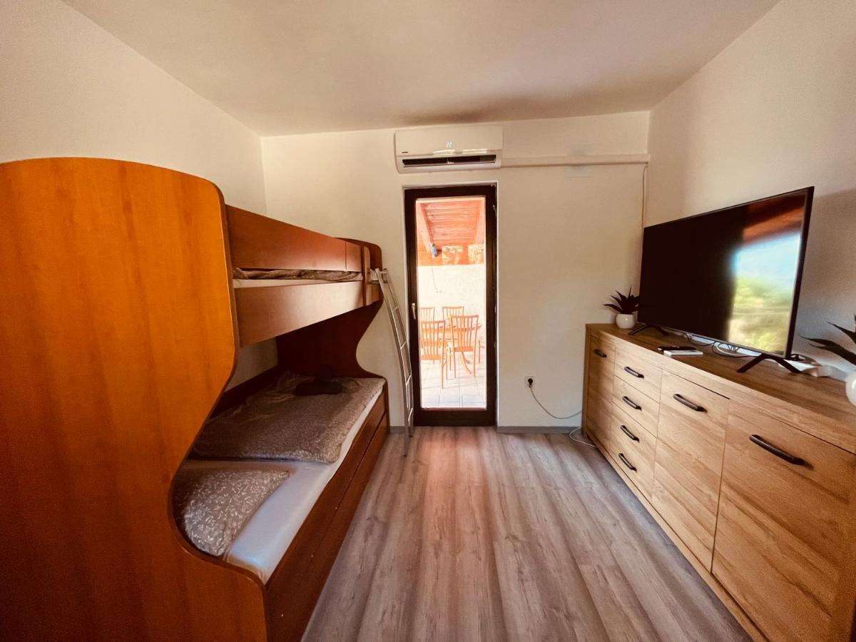 Lea Apartment Lucija Buitenkant foto